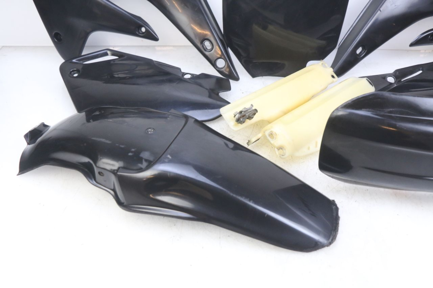 photo de CARROSSERIE CARENAGE COMPLET HONDA CR 80 (2001 - 2003)
