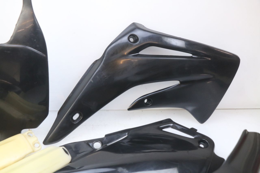 photo de CARROSSERIE CARENAGE COMPLET HONDA CR 80 (2001 - 2003)