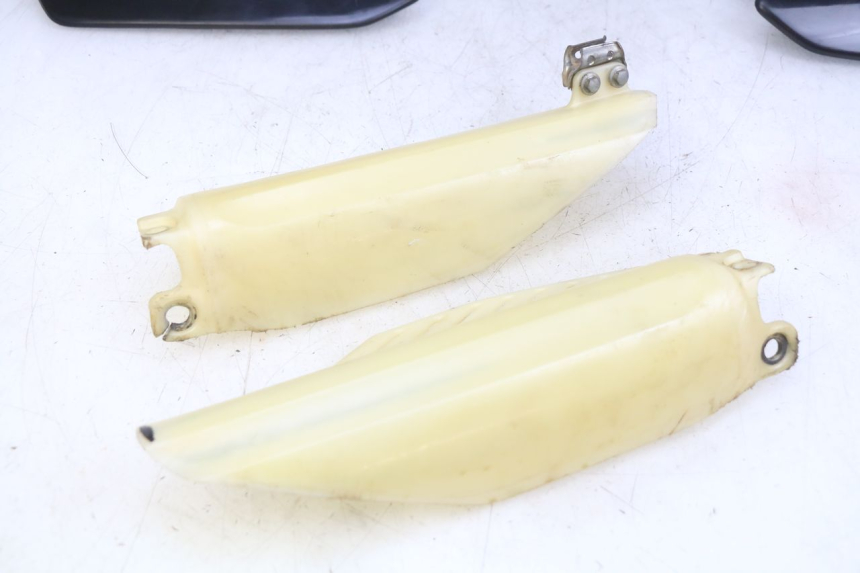photo de CARROSSERIE CARENAGE COMPLET HONDA CR 80 (2001 - 2003)