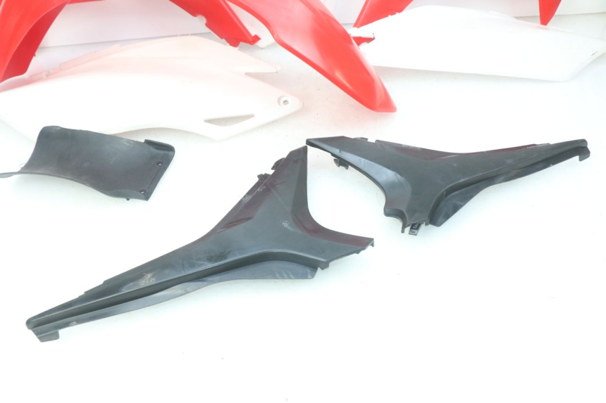 photo de CARROSSERIE CARENAGE COMPLET HONDA CRF 250 (2010 - 2013)