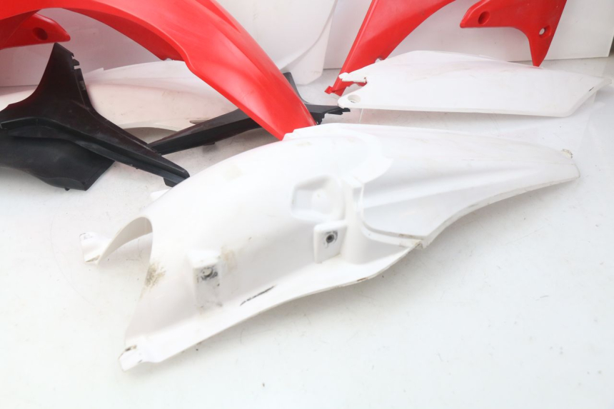 photo de CARROSSERIE CARENAGE COMPLET HONDA CRF 250 (2010 - 2013)