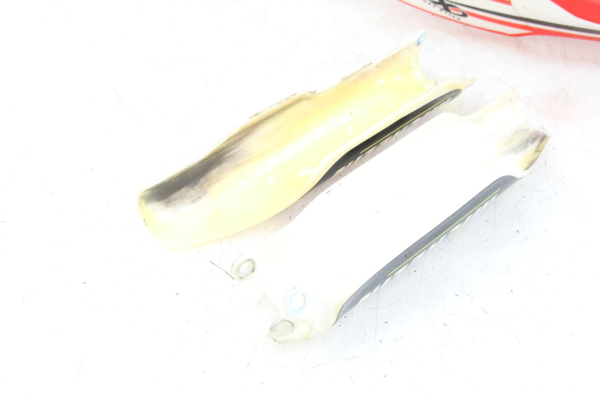 photo de CARROSSERIE CARENAGE COMPLET HONDA CRF 250 (2010 - 2013)