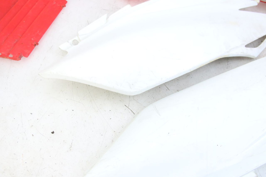 photo de CARROSSERIE CARENAGE COMPLET HONDA CRF 250 (2010 - 2013)