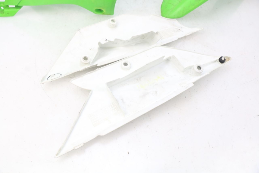 photo de CARROSSERIE CARENAGE COMPLET KAWASAKI KLX 110 (2010 - 2022)