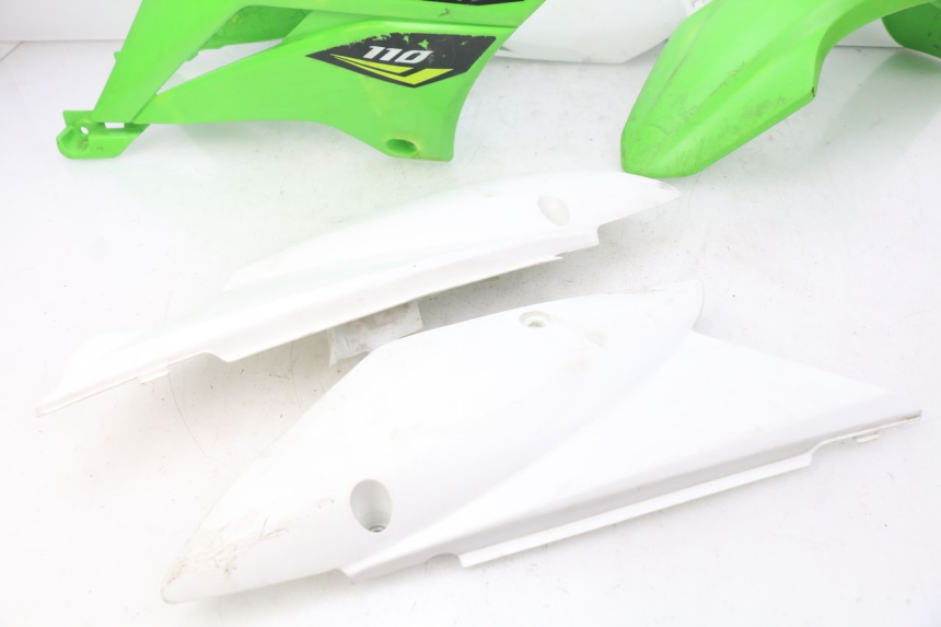 photo de CARROSSERIE CARENAGE COMPLET KAWASAKI KLX 110 (2010 - 2022)