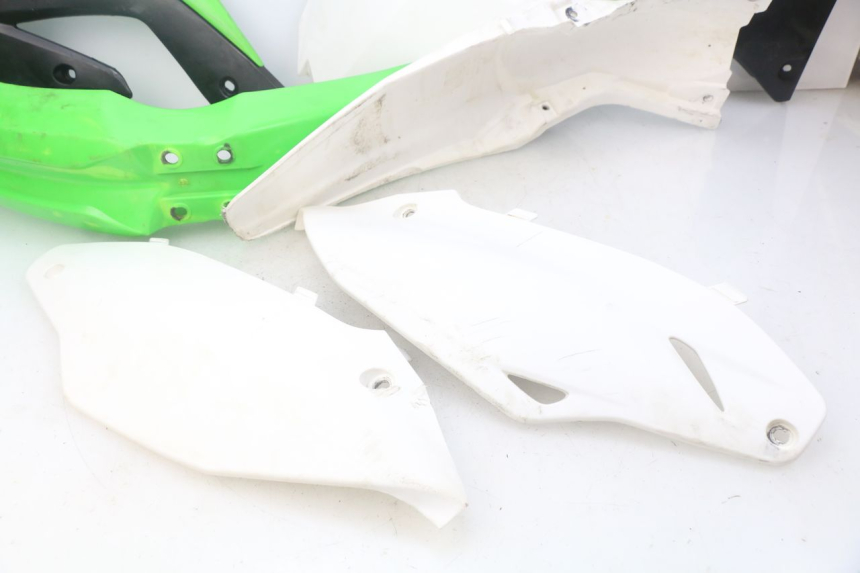 photo de CARROSSERIE CARENAGE COMPLET KAWASAKI KX F KXF 450 (2012 - 2015)