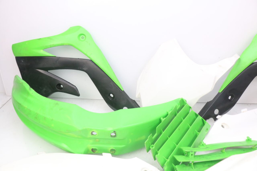 photo de CARROSSERIE CARENAGE COMPLET KAWASAKI KX F KXF 450 (2012 - 2015)