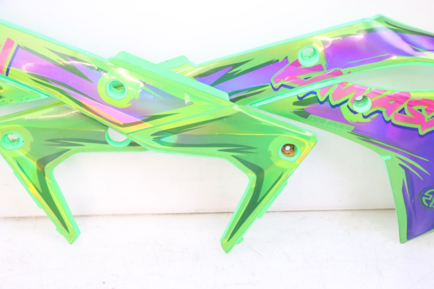 photo de CARROSSERIE CARENAGE COMPLET KAWASAKI KXF KX-F 250 (2017 - 2019) - Angle alternatif