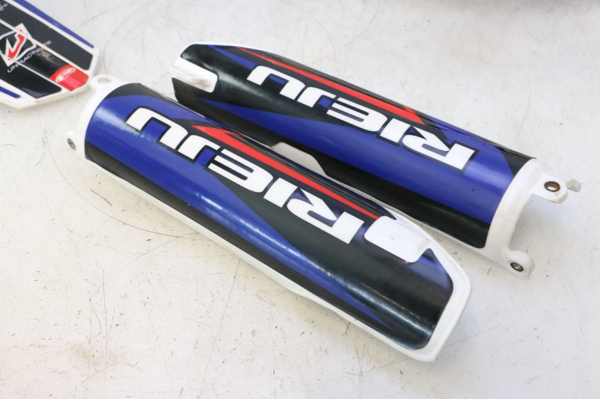 photo de CARROSSERIE CARENAGE COMPLET RIEJU MRT PRO SUPERMOTARD 50 (2007 - 2018) - Détail de la pièce
