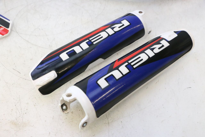 photo de CARROSSERIE CARENAGE COMPLET RIEJU MRT PRO SUPERMOTARD 50 (2007 - 2018) - Zoom état d’usage