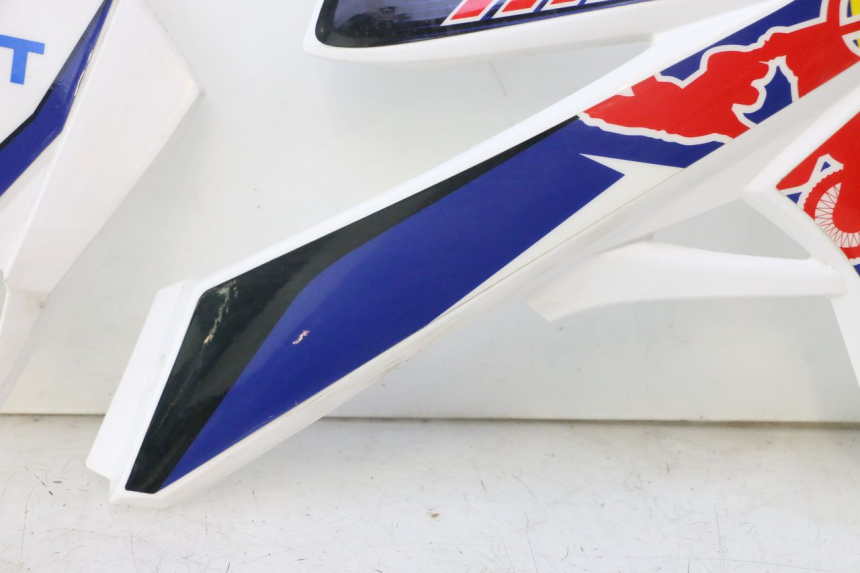 photo de CARROSSERIE CARENAGE COMPLET RIEJU MRT PRO SUPERMOTARD 50 (2007 - 2018) - Vue d’ensemble