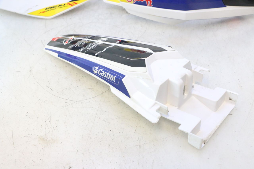 photo de CARROSSERIE CARENAGE COMPLET RIEJU MRT PRO SUPERMOTARD 50 (2007 - 2018) - État de surface