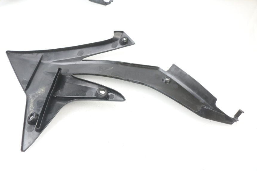 photo de CARROSSERIE CARENAGE COMPLET ASIAWING NC ENDURO 250 (2015 - 2021) - Zoom composants