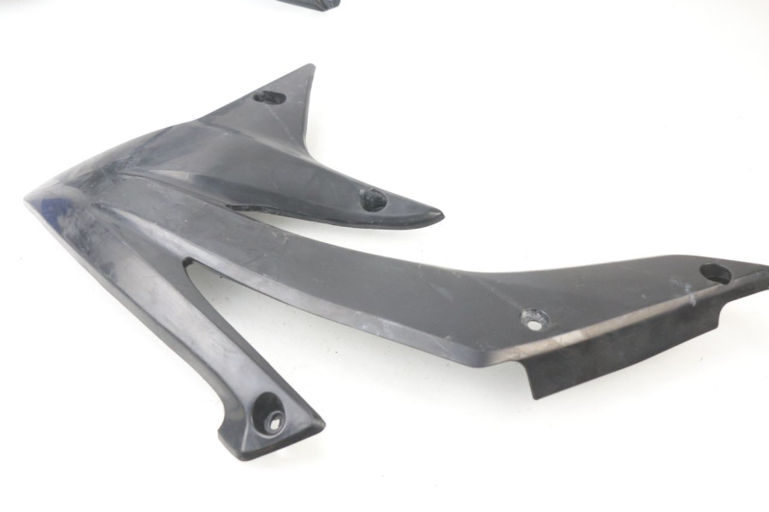 photo de CARROSSERIE CARENAGE COMPLET ASIAWING NC ENDURO 250 (2015 - 2021) - Vue rapprochée