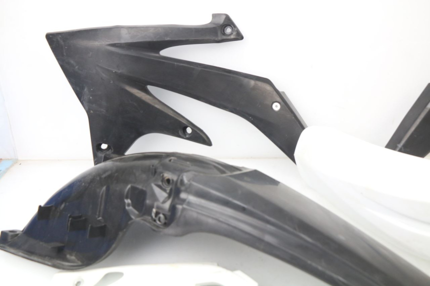 photo de CARROSSERIE CARENAGE COMPLET ASIAWING NC ENDURO 250 (2015 - 2021) - Marquages et références