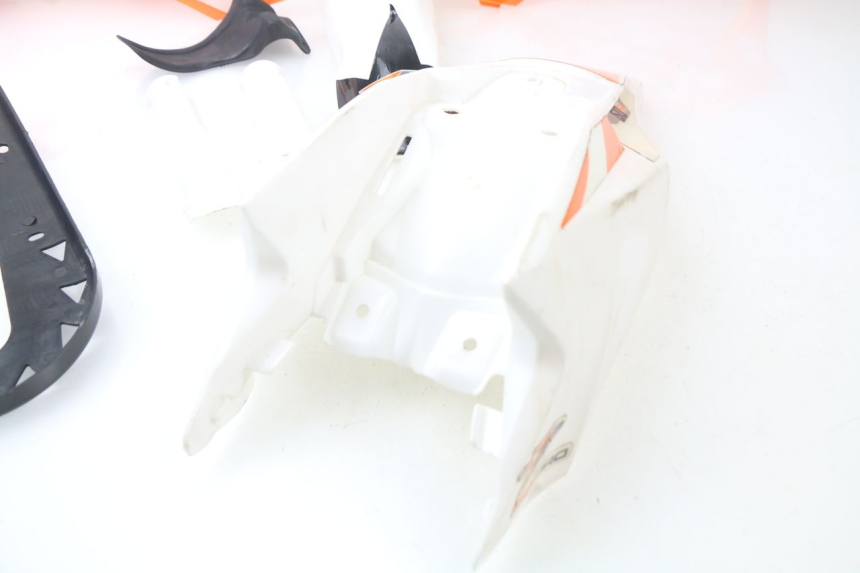 photo de CARROSSERIE CARENAGE COMPLET POCKET BIKE KXD 50