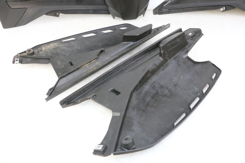 photo de CARROSSERIE CARENAGE COMPLET SMALL MX THUNDER 250