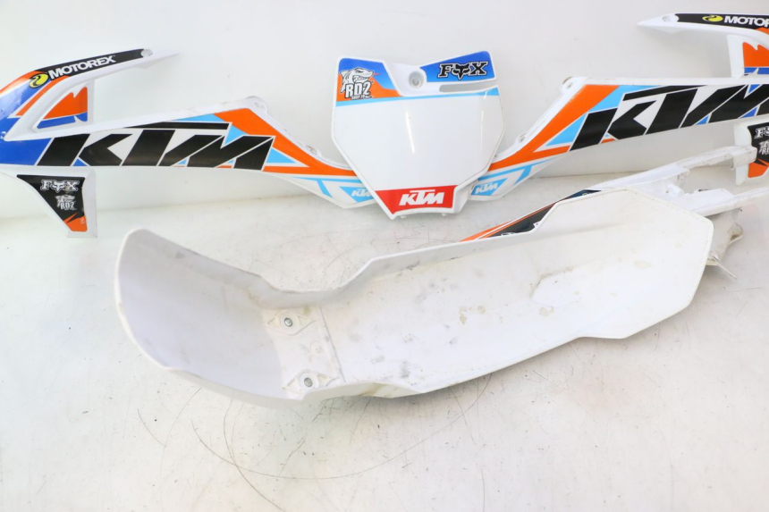 photo de CARROSSERIE CARENAGE COMPLET KTM SX 85 (2018 - 2024) - Zoom qualité