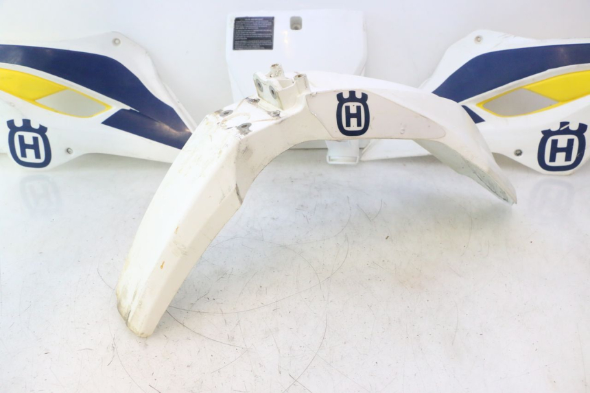 photo de CARROSSERIE CARENAGE COMPLET HUSABERG TE 250 (2011 - 2014) - Détail de la pièce