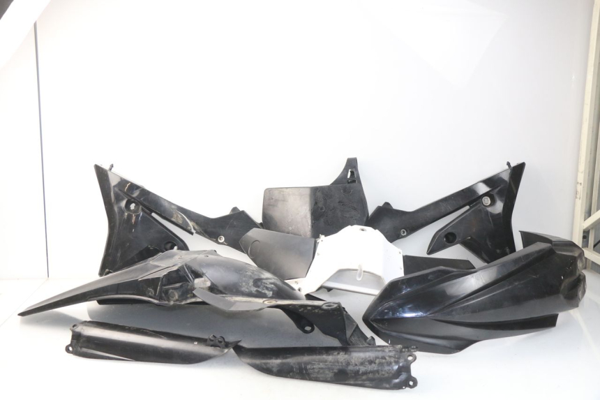 photo de CARROSSERIE CARENAGE COMPLET YAMAHA YZ-F YZF 250 (2014 - 2018)