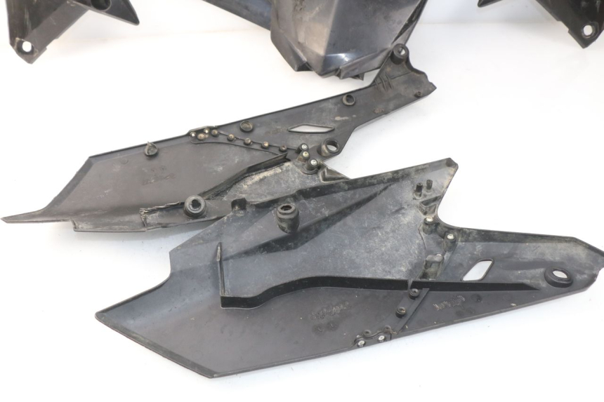 photo de CARROSSERIE CARENAGE COMPLET YAMAHA YZ-F YZF 250 (2014 - 2018)