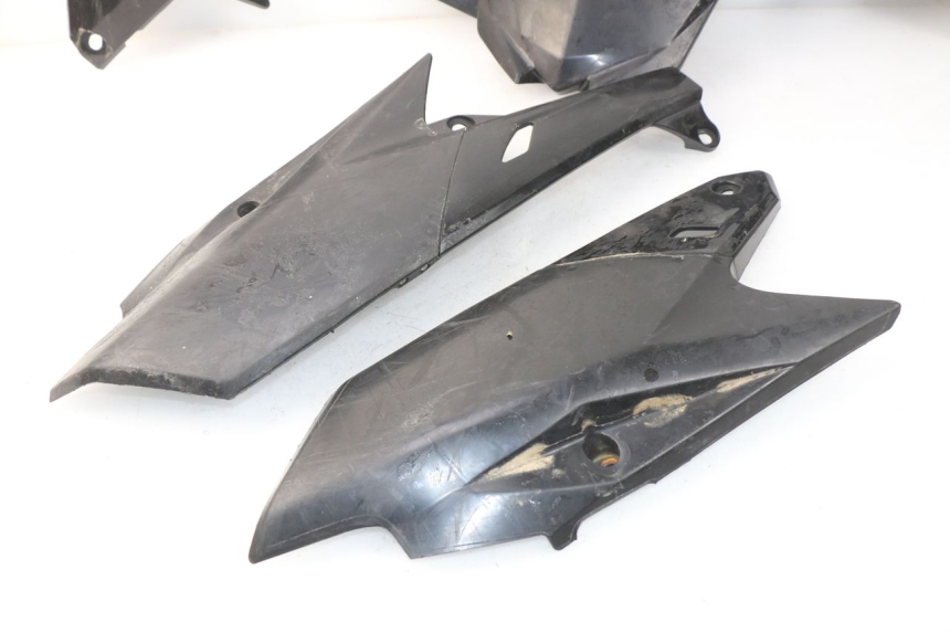 photo de CARROSSERIE CARENAGE COMPLET YAMAHA YZ-F YZF 250 (2014 - 2018)