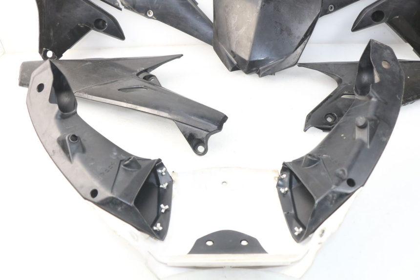 photo de CARROSSERIE CARENAGE COMPLET YAMAHA YZ-F YZF 250 (2014 - 2018)