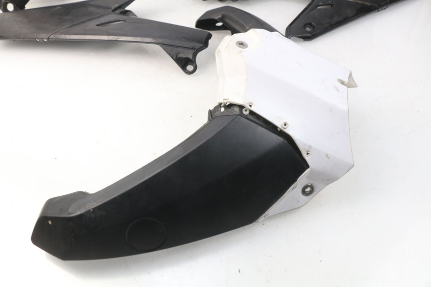 photo de CARROSSERIE CARENAGE COMPLET YAMAHA YZ-F YZF 250 (2014 - 2018)
