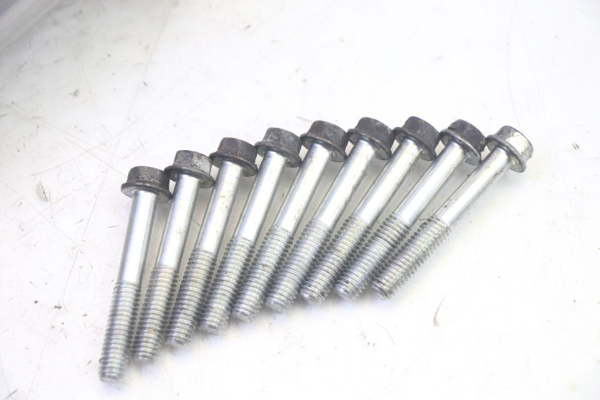 photo de CARTER ALLUMAGE YAMAHA X-MAX XMAX 125 (2010 - 2014) - Points de fixation