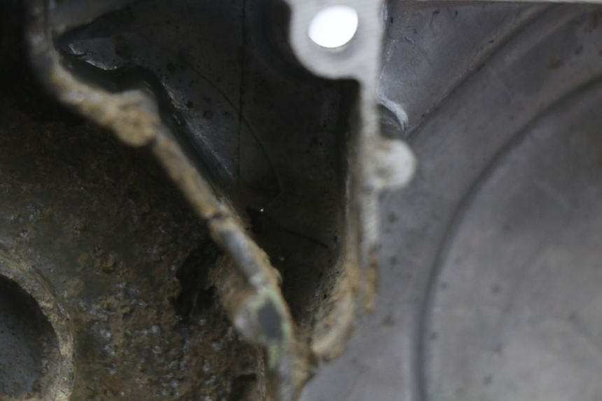 photo de Alternator cover KSR RACING DRIFT 140 - Points de fixation