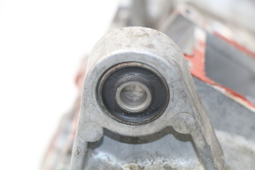 photo de CARTER BAS MOTEUR KYMCO AGILITY CITY 2T 50 (2008 - 2016) - État de surface