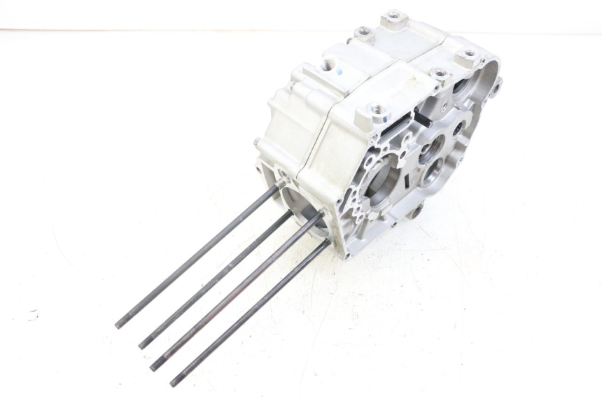 photo de CARTER BAS MOTEUR APOLLO RFZ 140