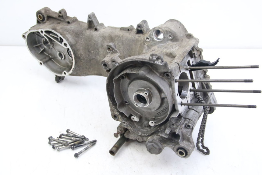 photo de CARTER BAS MOTEUR APRILIA SCARABEO 4T 50 (2009 - 2017)
