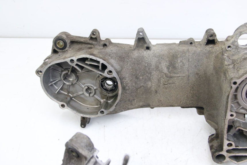 photo de CARTER BAS MOTEUR APRILIA SCARABEO 4T 50 (2009 - 2017)