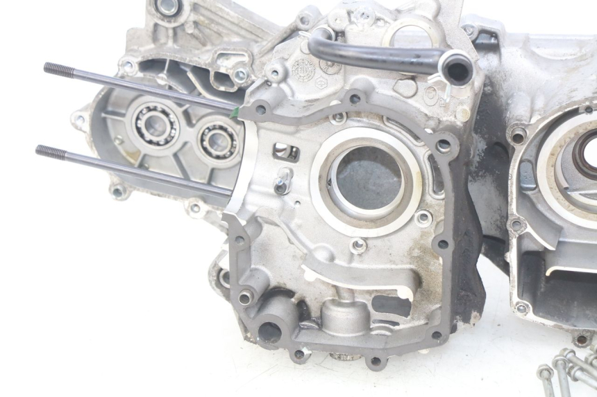 photo de CARTER BAS MOTEUR APRILIA SXR 50 (2021 - 2023)