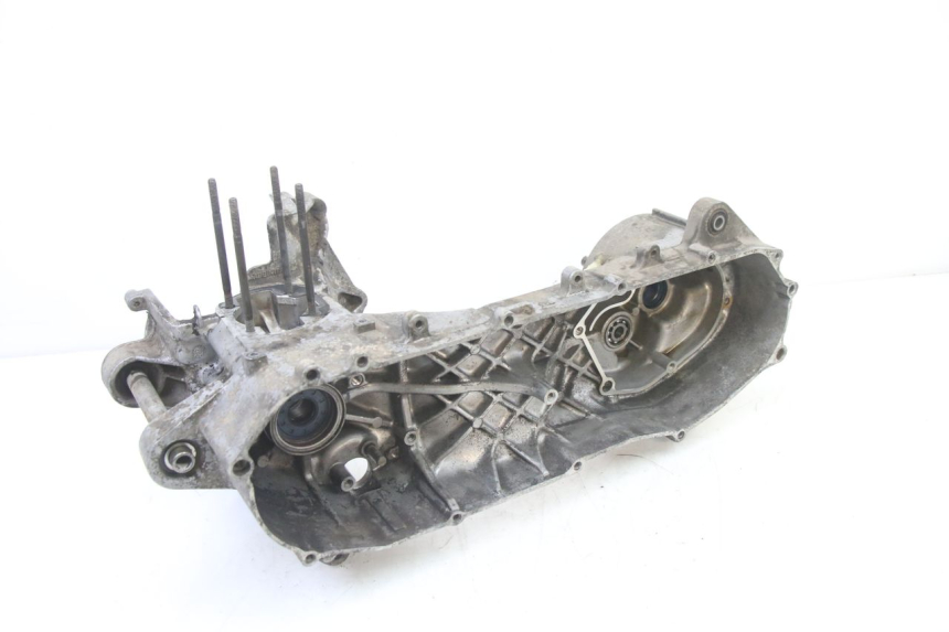 photo de CARTER BAS MOTEUR MBK BOOSTER NEXT GENERATION 50 (1995 - 1998) - Points de fixation