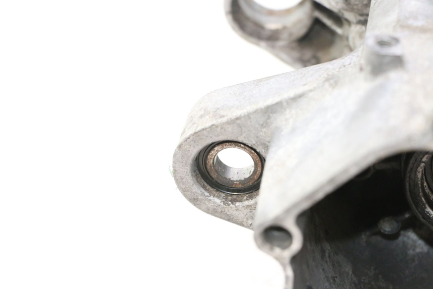 photo de CARTER BAS MOTEUR MBK BOOSTER SPIRIT 50 (1999 - 2003) - Vue rapprochée