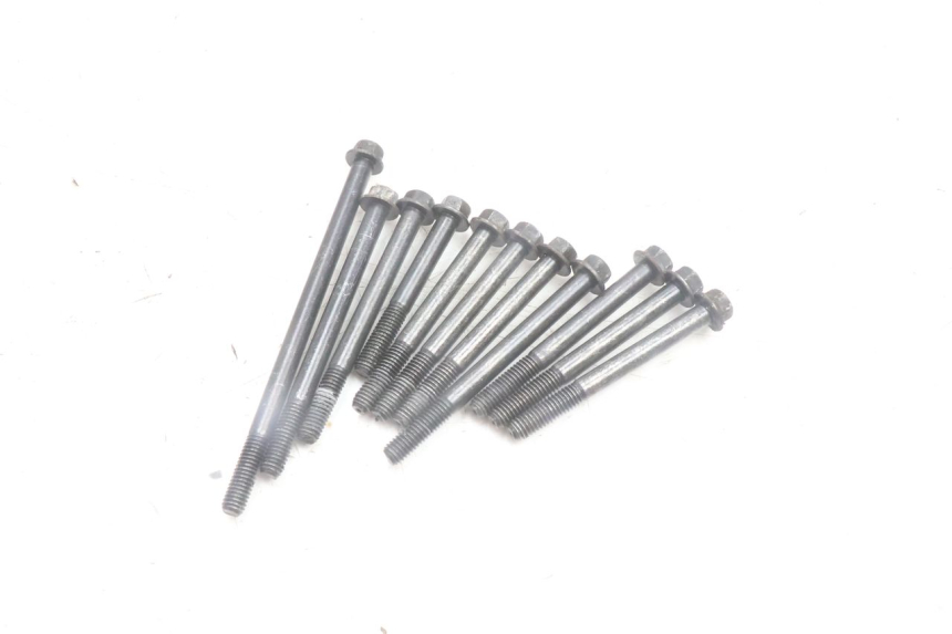 photo de CARTER BAS MOTEUR YAMAHA BW'S BWS 125 (2010 - 2013) - Vue rapprochée