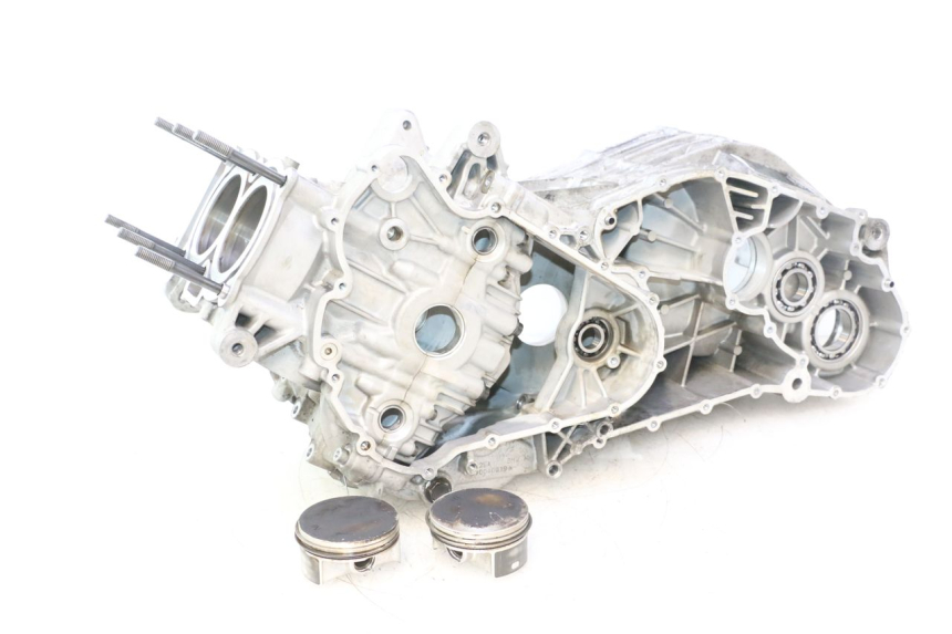 photo de CARTER BAS MOTEUR BMW C SPORT 650 (2015 - 2021) - Gros plan technique