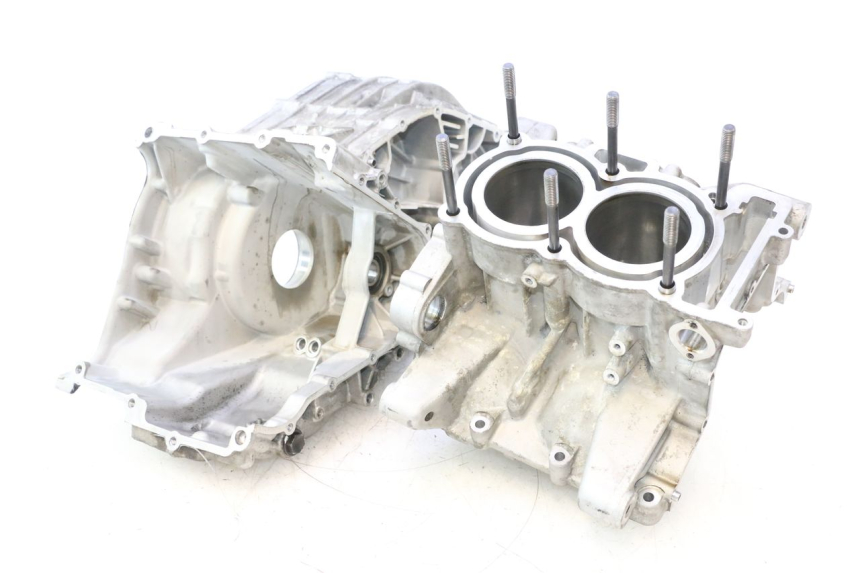 photo de CARTER BAS MOTEUR BMW C SPORT 650 (2015 - 2021) - État de surface