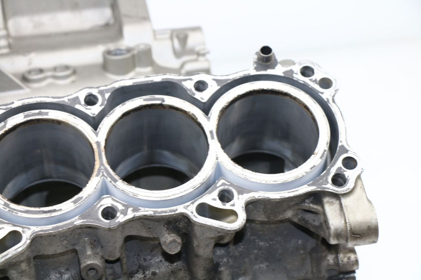 photo de CARTER BAS MOTEUR HONDA CBF N 600 (2008 - 2010)