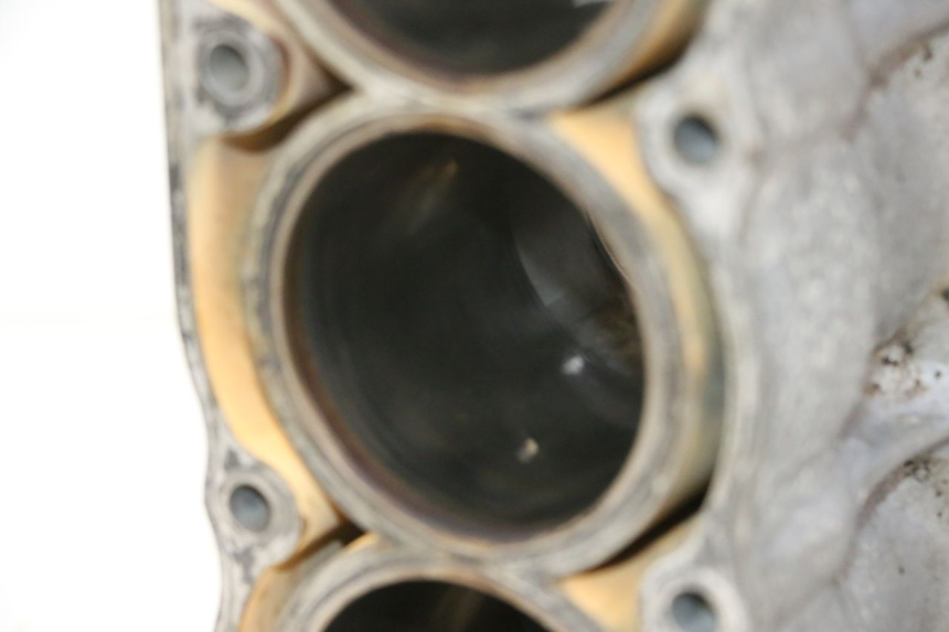 photo de CARTER BAS MOTEUR HONDA CBR RR FIREBLADE 900 (1992 - 1994)