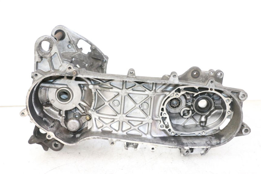 photo de CARTER BAS MOTEUR PEUGEOT CITYSTAR 50 (2013 - 2017) - Vue principale