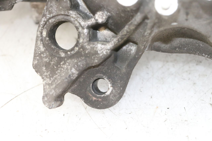 photo de CARTER BAS MOTEUR PEUGEOT CITYSTAR 50 (2013 - 2017) - Gros plan technique