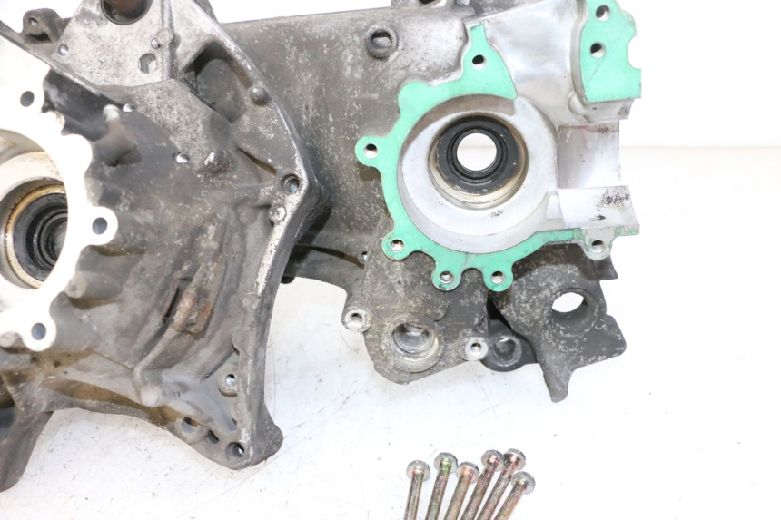 photo de CARTER BAS MOTEUR PEUGEOT CITYSTAR 50 (2013 - 2017) - Vue d’ensemble