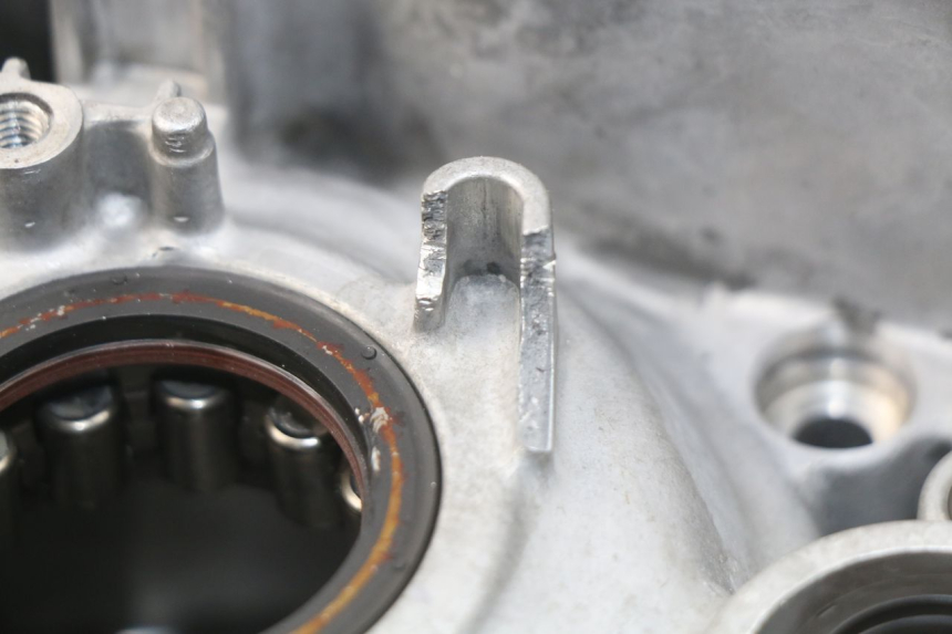 photo de CARTER BAS MOTEUR HONDA CRF CR-F 450 (2001 - 2005) - Détail de la pièce