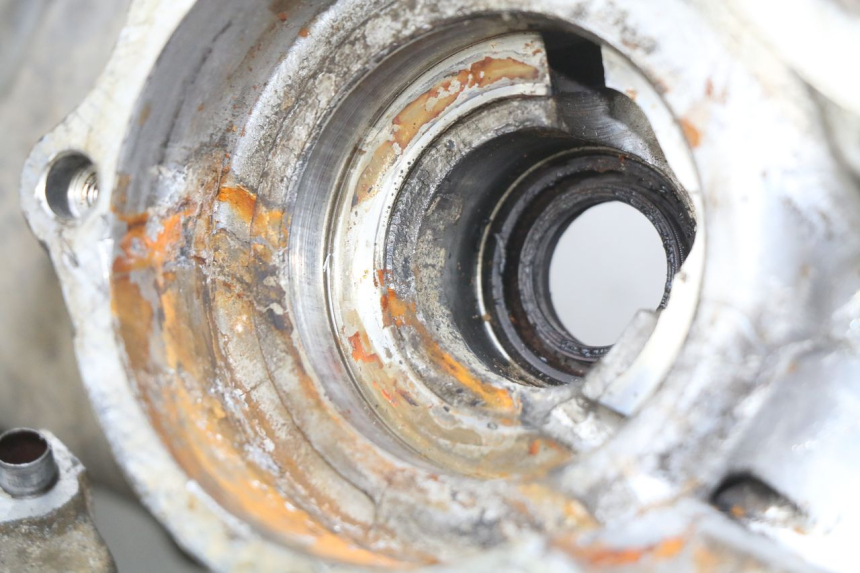 photo de CARTER BAS MOTEUR DAELIM S FIVE 2T 50 (2005 - 2009)