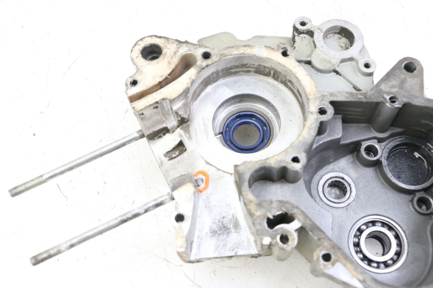 photo de CARTER BAS MOTEUR DERBI SENDA SM DRD X-TREME 50 (2011 - 2017)