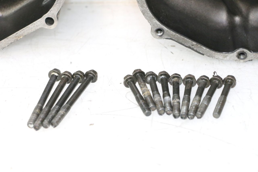 photo de CARTER BAS MOTEUR SUZUKI DR S 600 (1985 - 1989) - Angle alternatif