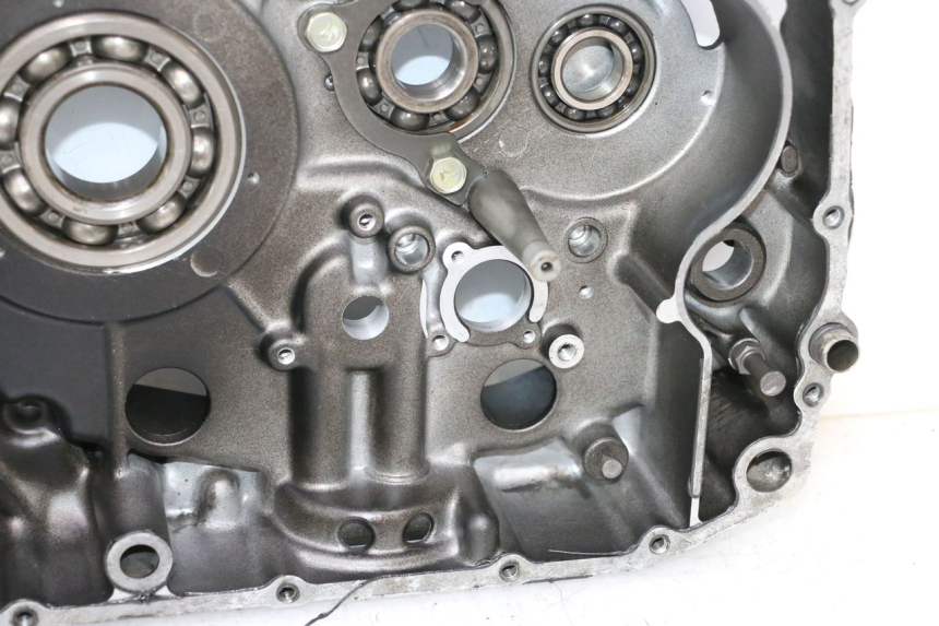 photo de CARTER BAS MOTEUR SUZUKI DR S 600 (1985 - 1989) - Aperçu profil